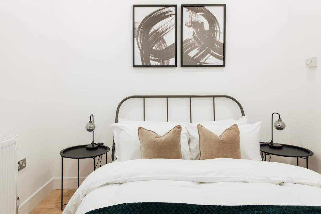Stylish 2 Bedroom Flat In Ilford, London Eksteriør bilde